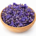 گل گاو زبان در ظرف چوبی