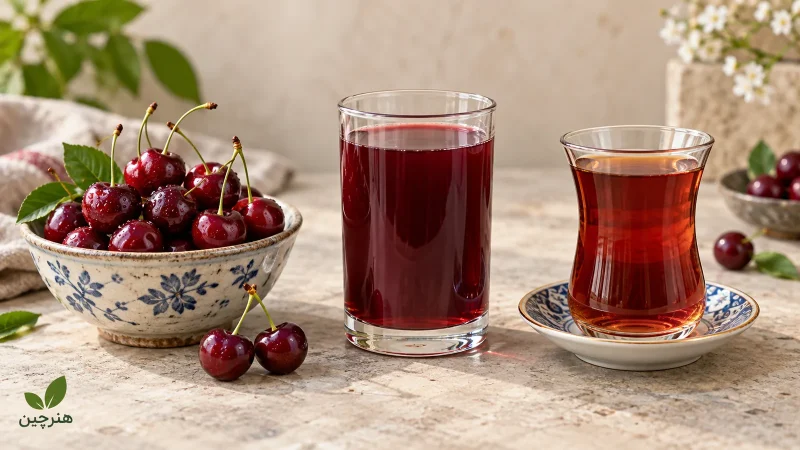 آلبالوی تازه، آب آلبالو و چای آلبالو در کنار هم