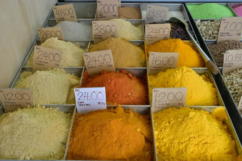 انواع زردچوبه و نقش آن با طبع گرم