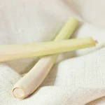 علف لیمو گیاهی دارویی با خواص زیاد