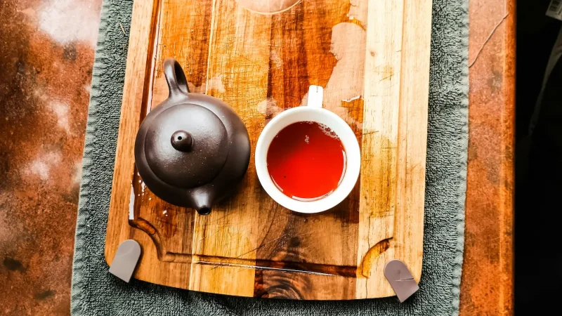 چای ترش قرمز رنگ سرشار از آنتی اکسیدان
